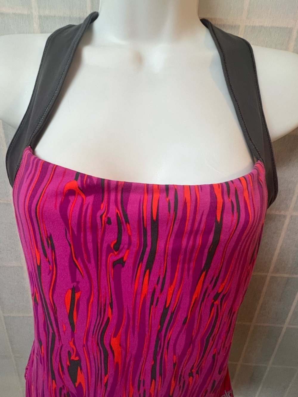 ALO YOGA Racerback Tank Top Women Small Pink Purple Athletic Workout Yoga Top - Picture 5 of 12